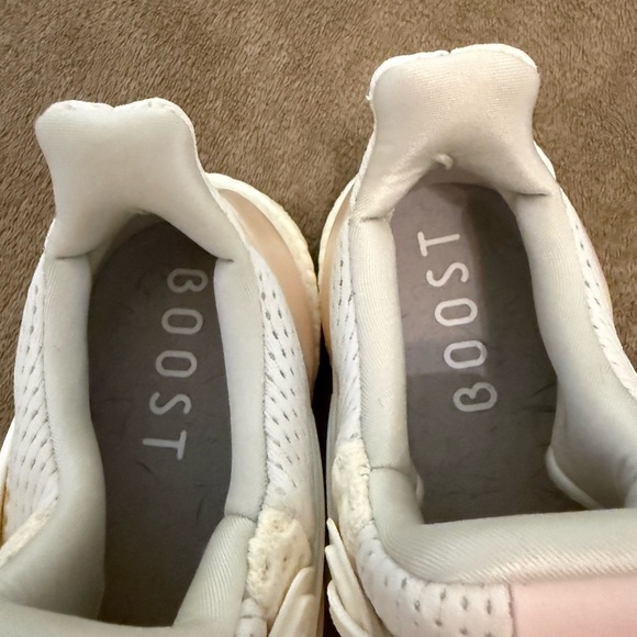 Adidas Women's Ultraboost Wonder Quartz (cream) Sneaker size 8.5 - Picture 6 of 6